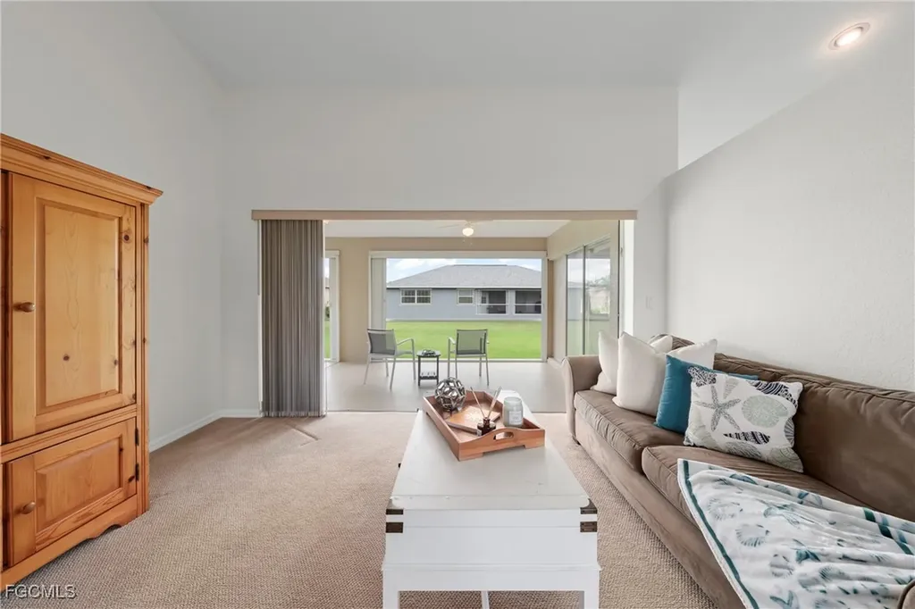 8886 Staghorn Way Fort Myers FL 33908