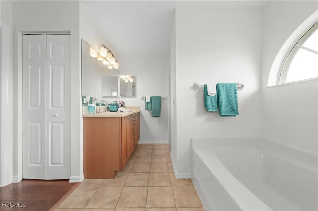 8886 Staghorn Way Fort Myers FL 33908