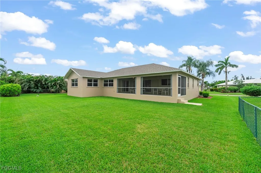 8886 Staghorn Way Fort Myers FL 33908