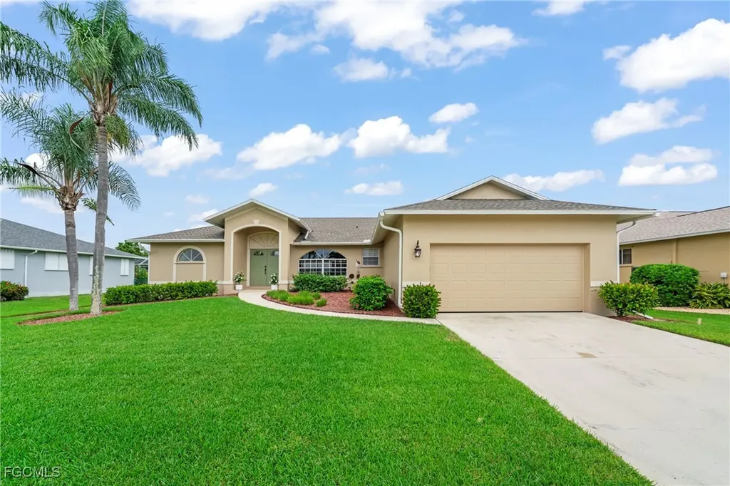 8886 Staghorn Way Fort Myers FL 33908