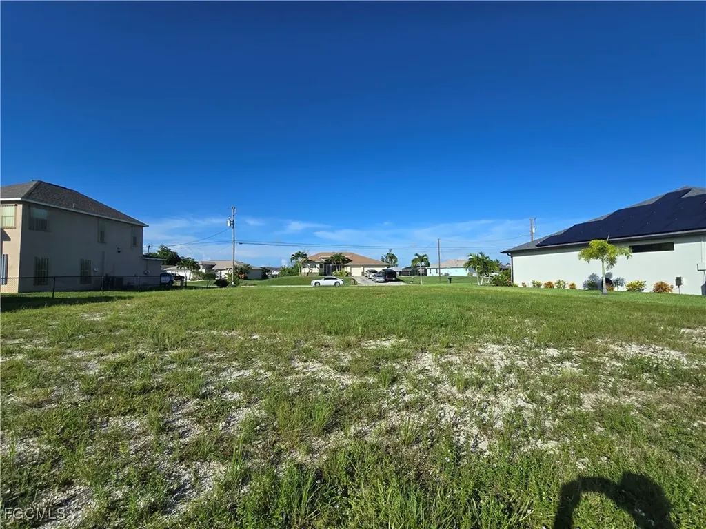 1301 SE 5th Court Cape Coral FL 33990