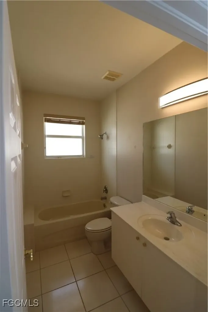 9519 Lismore Lane Estero FL 33928