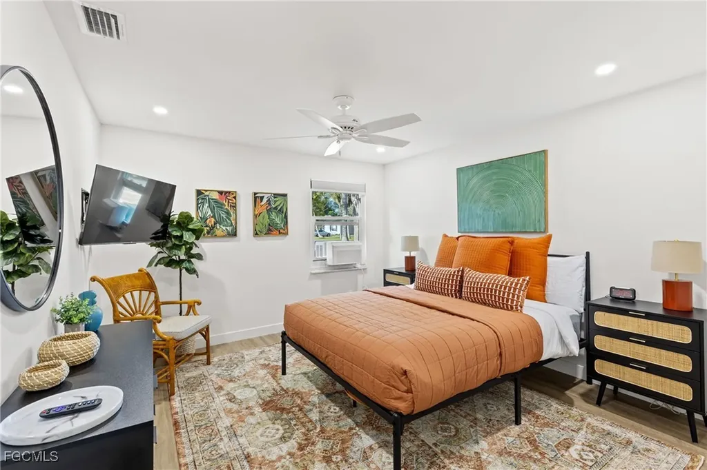 6011 Fountain Way Fort Myers FL 33919