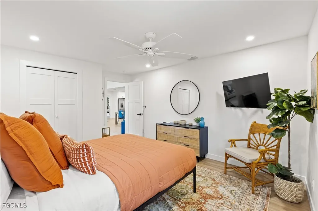 6011 Fountain Way Fort Myers FL 33919