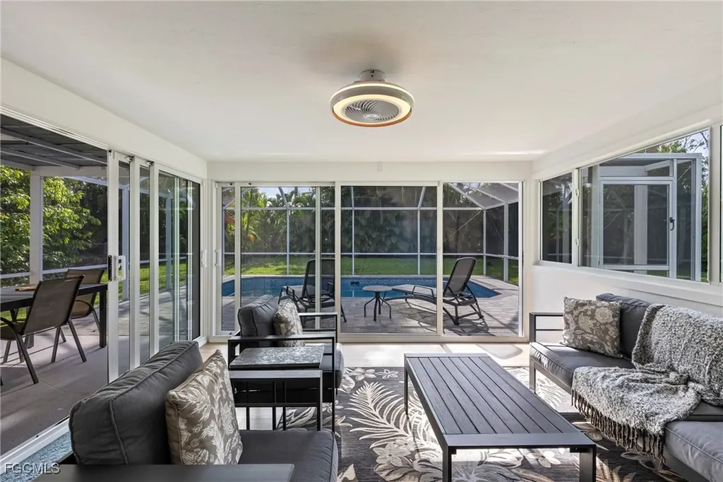 6011 Fountain Way Fort Myers FL 33919