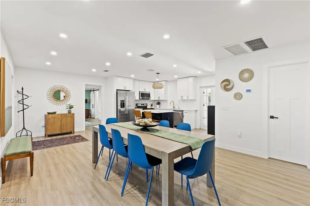 6011 Fountain Way Fort Myers FL 33919