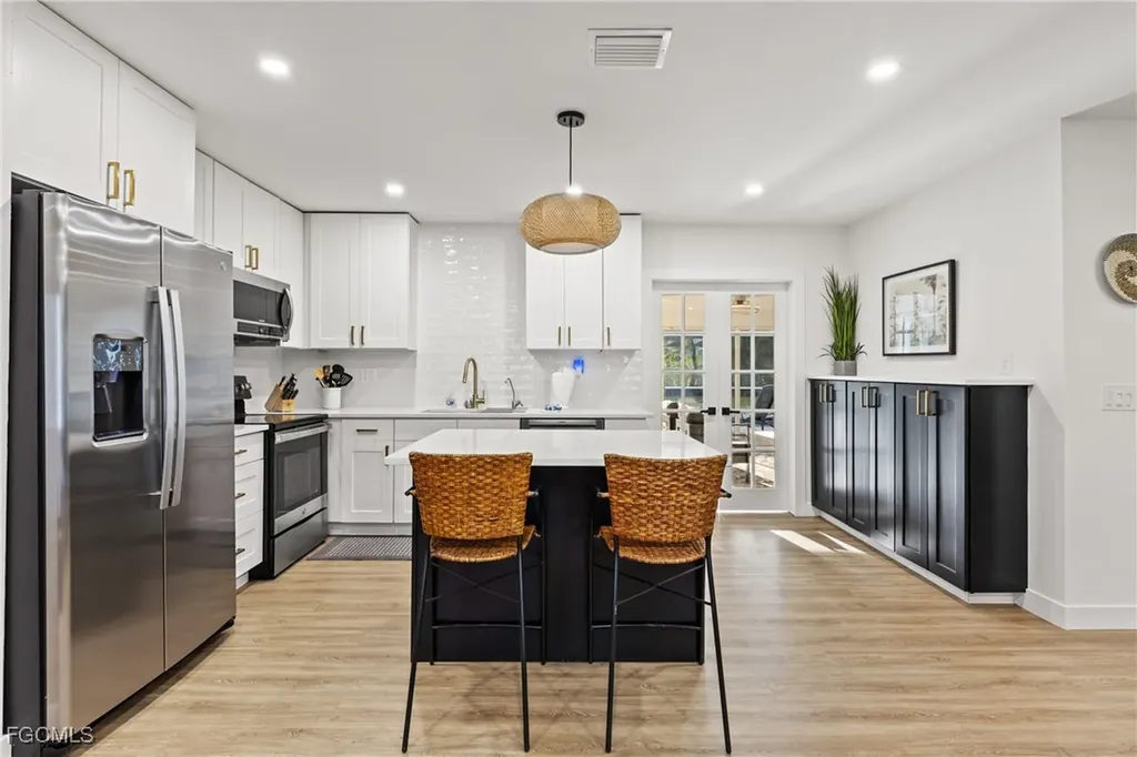 6011 Fountain Way Fort Myers FL 33919