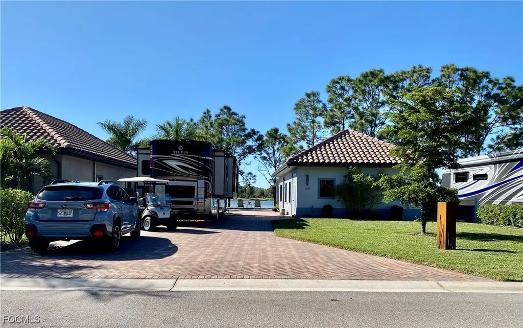 13779 Golden Palms Circle Fort Myers FL 33913