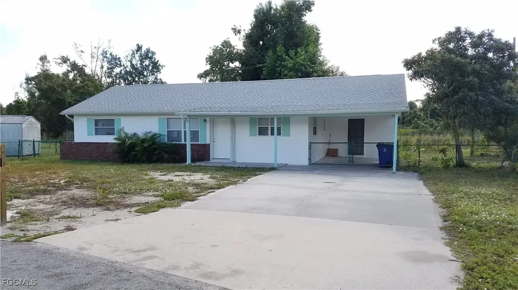 434 Buena Vista Boulevard S Fort Myers FL 33905