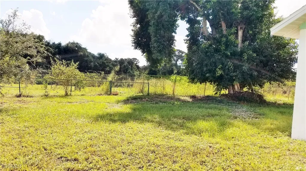 434 Buena Vista Boulevard S Fort Myers FL 33905