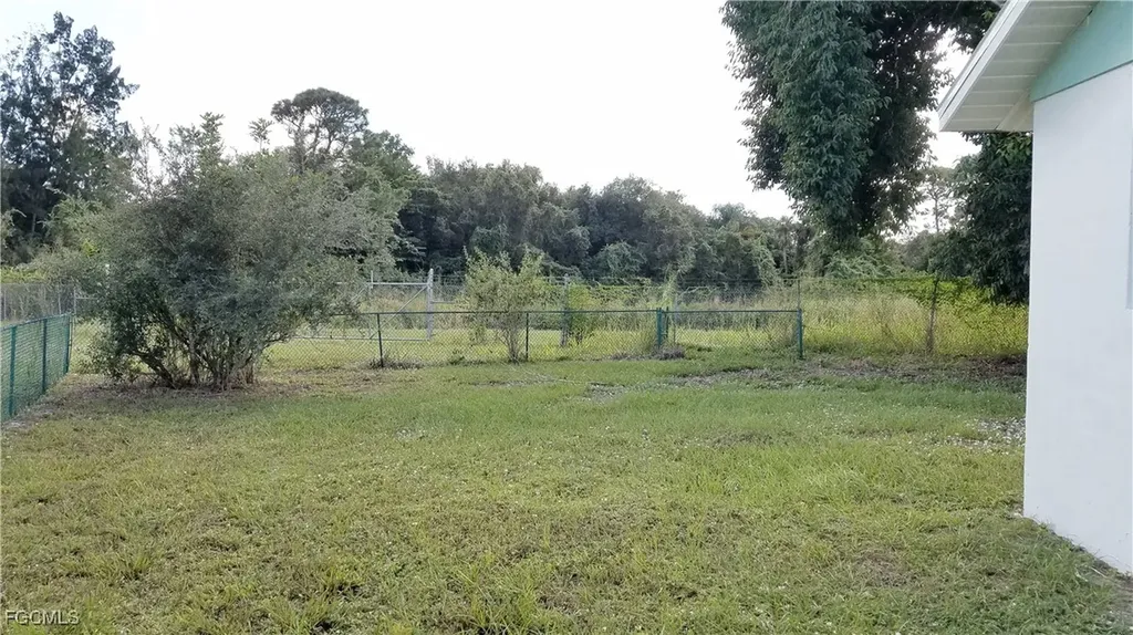 434 Buena Vista Boulevard S Fort Myers FL 33905