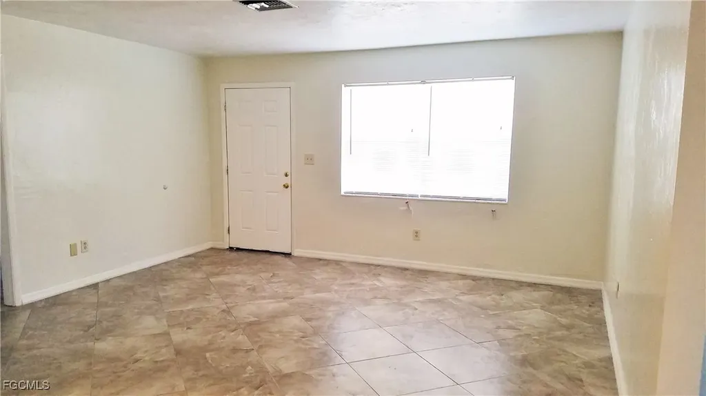 434 Buena Vista Boulevard S Fort Myers FL 33905