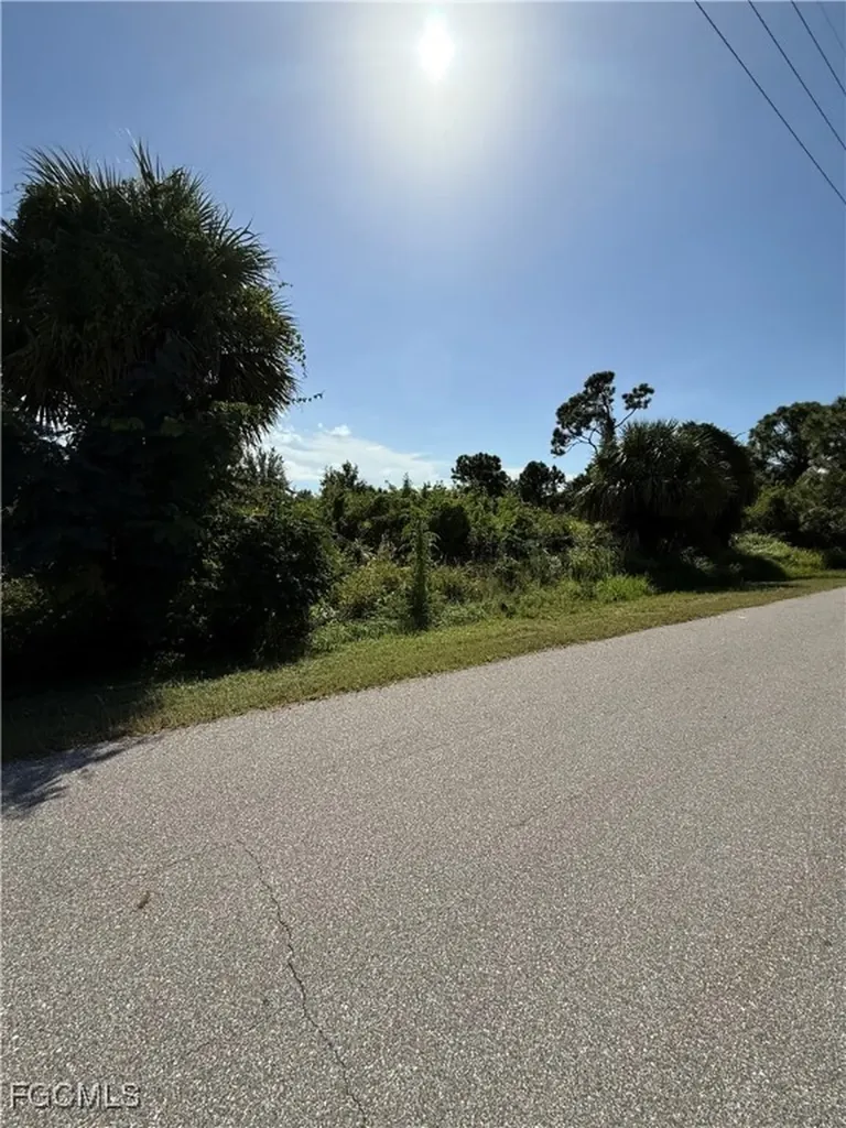 26265 Scham Road Punta Gorda FL 33955