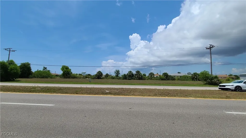 2923 Ceitus Parkway Cape Coral FL 33991