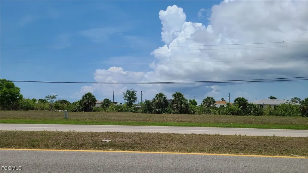 2923 Ceitus Parkway Cape Coral FL 33991