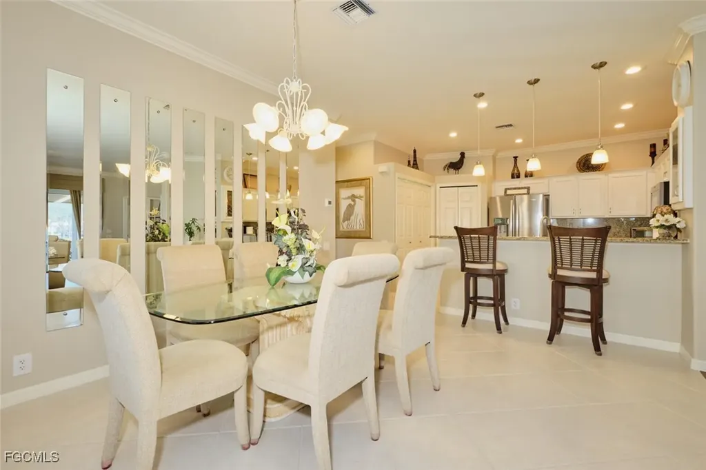 8956 Bristol Bend Fort Myers FL 33908