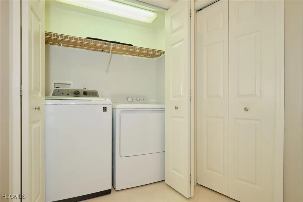 8956 Bristol Bend Fort Myers FL 33908