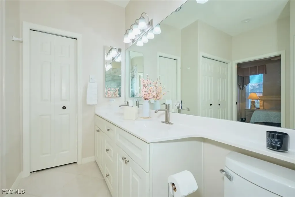 8956 Bristol Bend Fort Myers FL 33908