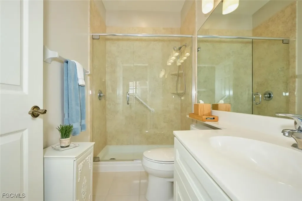 8956 Bristol Bend Fort Myers FL 33908