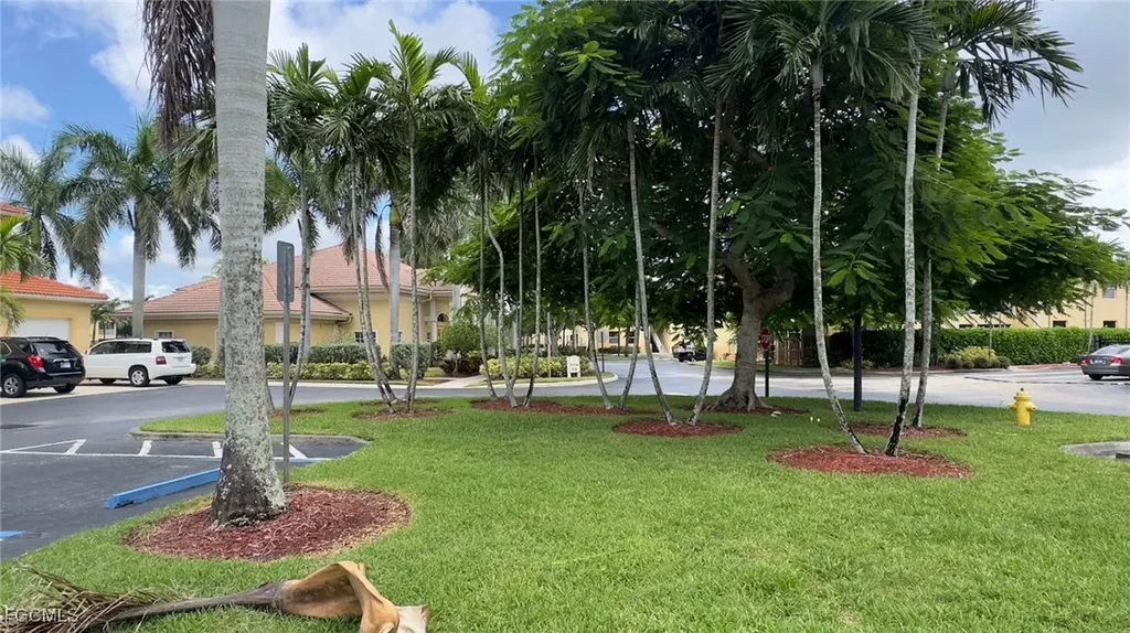 4327 Bellasol Circle Fort Myers FL 33916