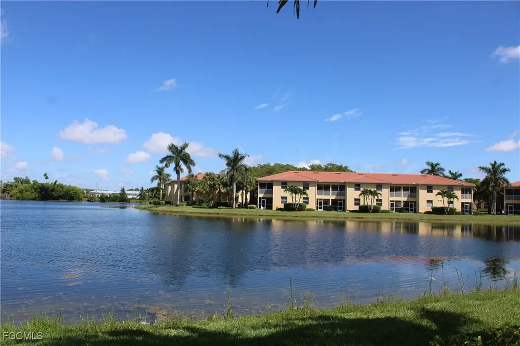 4327 Bellasol Circle Fort Myers FL 33916