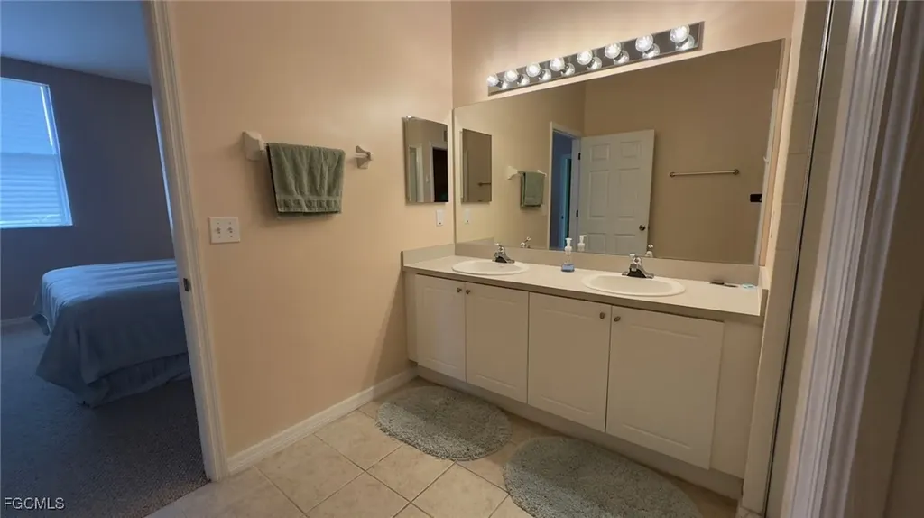 4327 Bellasol Circle Fort Myers FL 33916