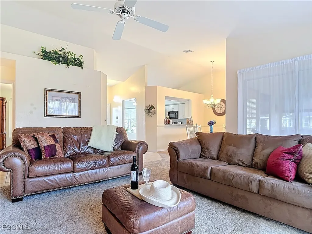 2001 Corona Del Sire Drive North Fort Myers FL 33917