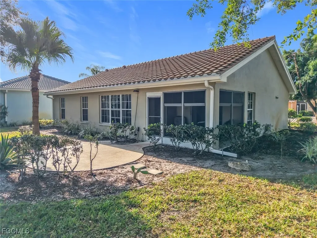 2001 Corona Del Sire Drive North Fort Myers FL 33917