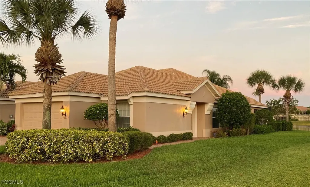 10063 Majestic Avenue Fort Myers FL 33913