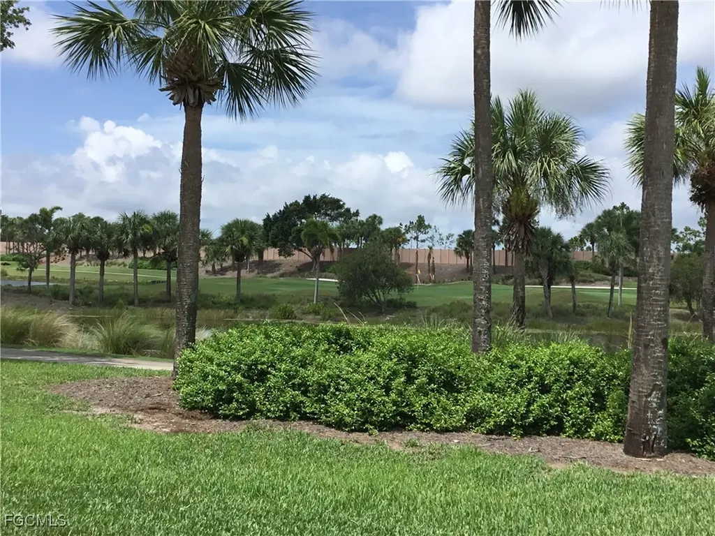 10063 Majestic Avenue Fort Myers FL 33913