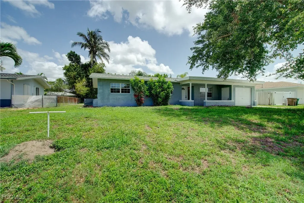1209 SE 36th Street Cape Coral FL 33904