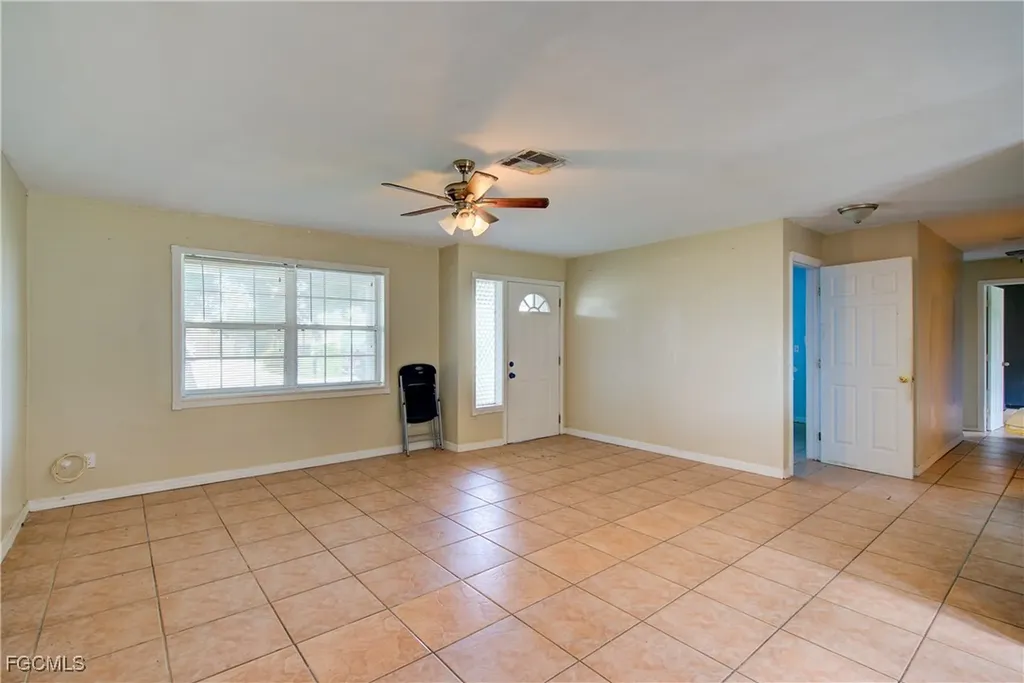 1209 SE 36th Street Cape Coral FL 33904