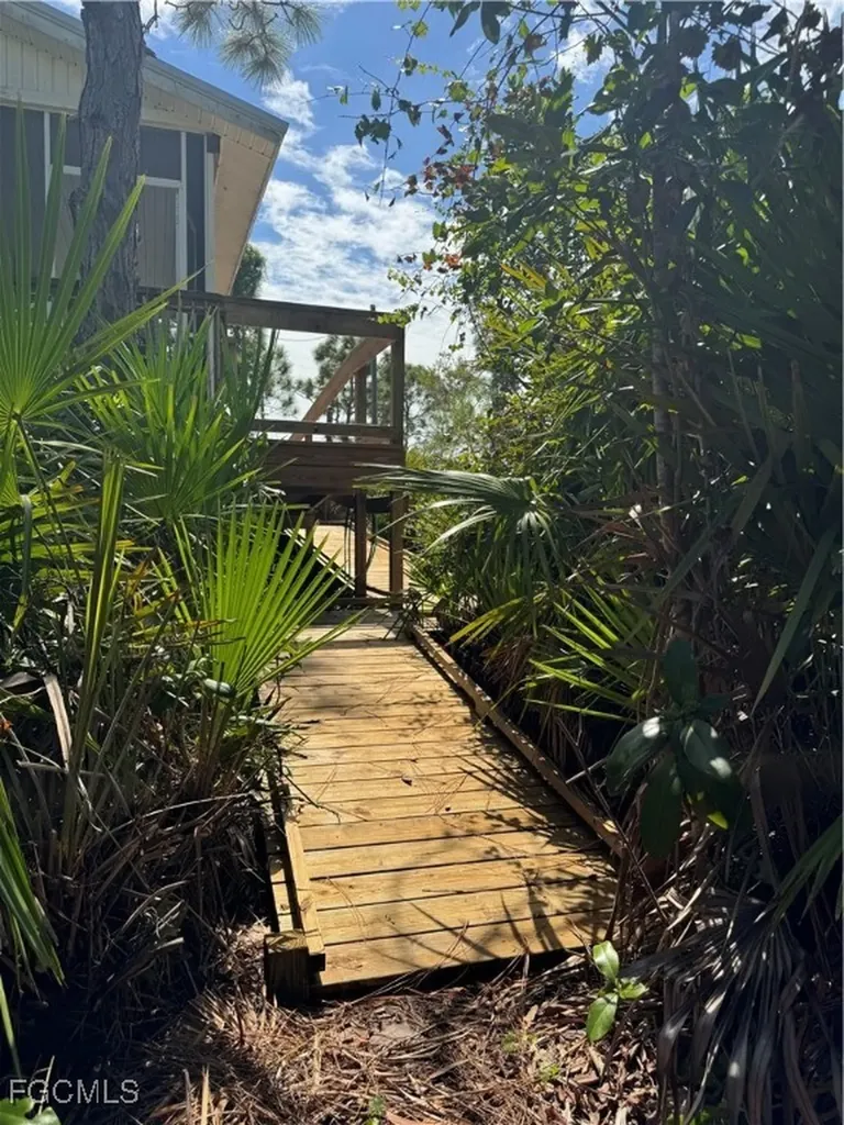 6681 Fuller Drive Bokeelia FL 33922