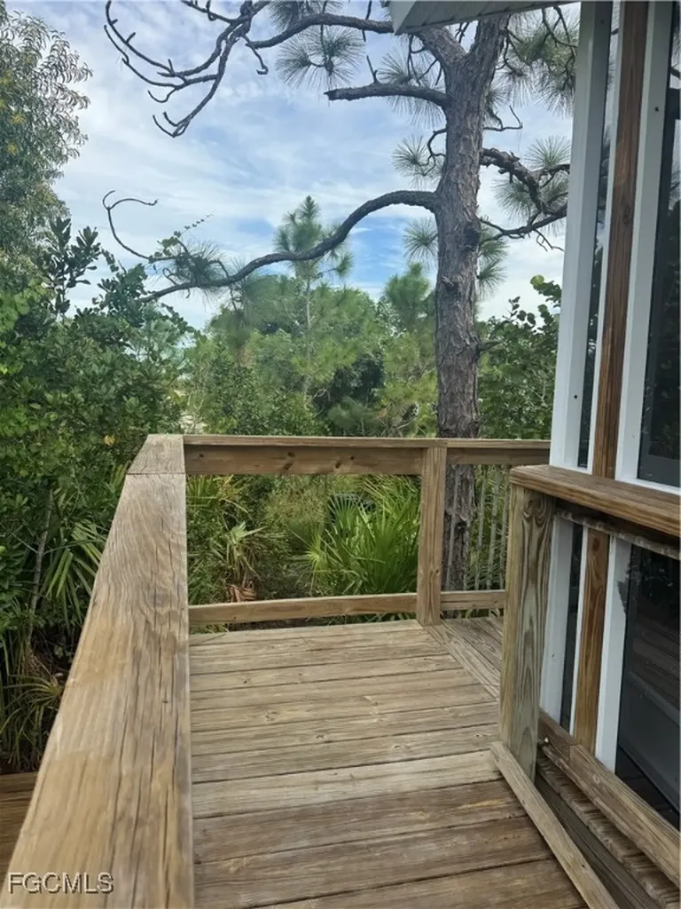 6681 Fuller Drive Bokeelia FL 33922