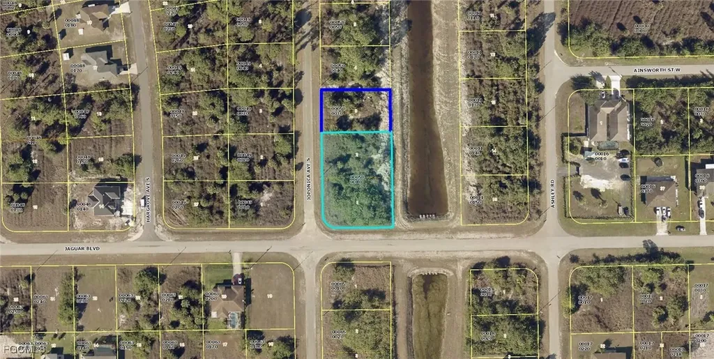 769 Joponica Avenue S Lehigh Acres FL 33974