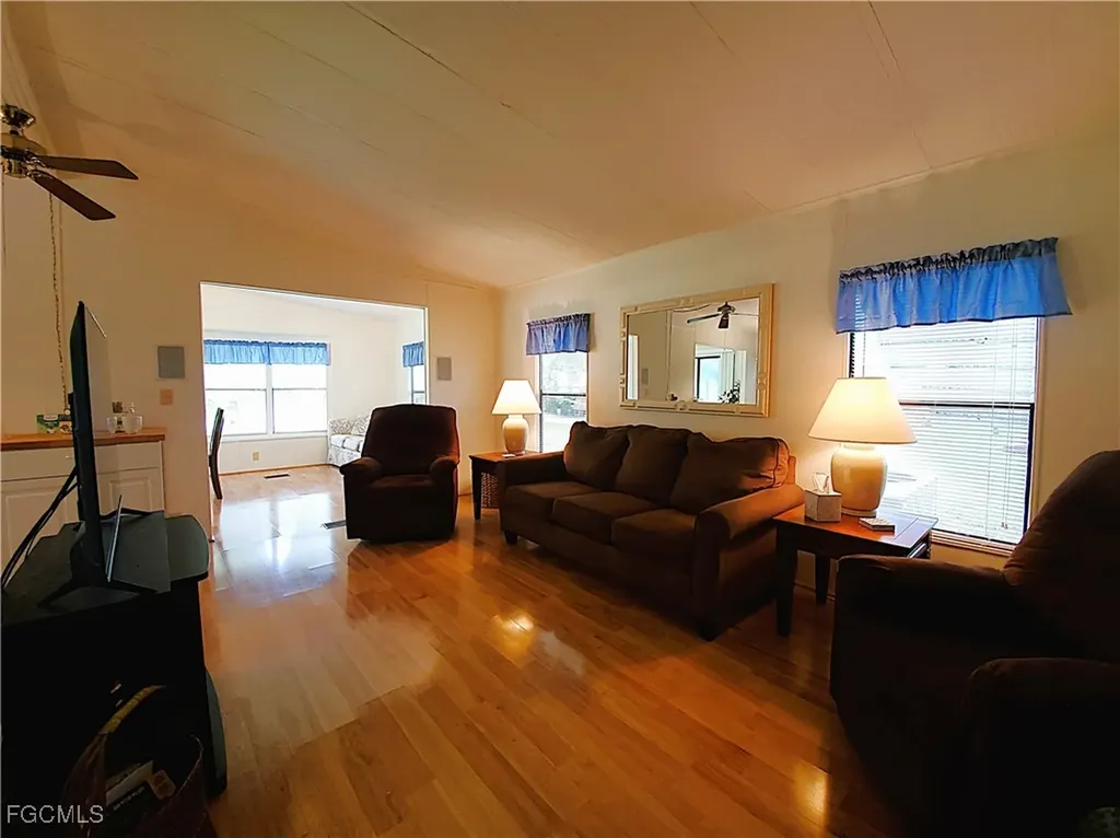 19400 Pony Lane North Fort Myers FL 33903