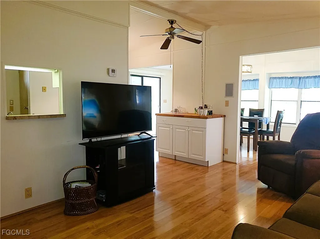 19400 Pony Lane North Fort Myers FL 33903