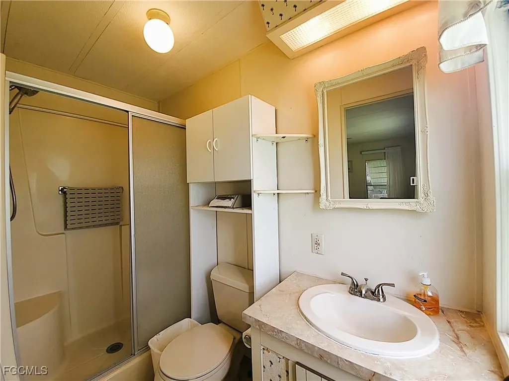 19400 Pony Lane North Fort Myers FL 33903