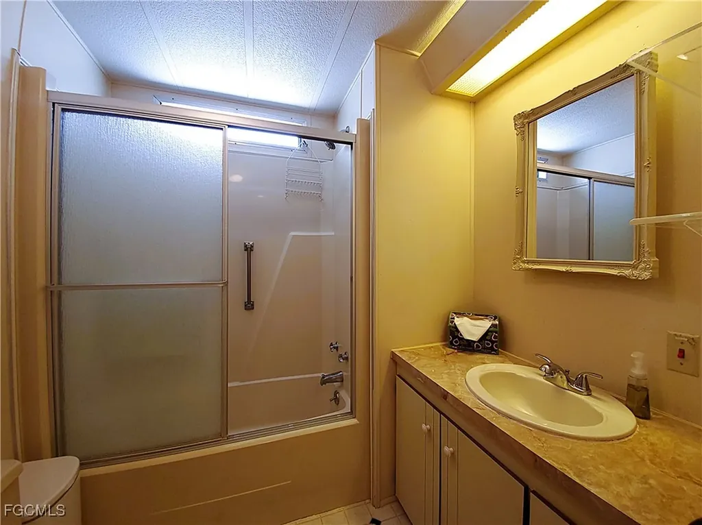 19400 Pony Lane North Fort Myers FL 33903