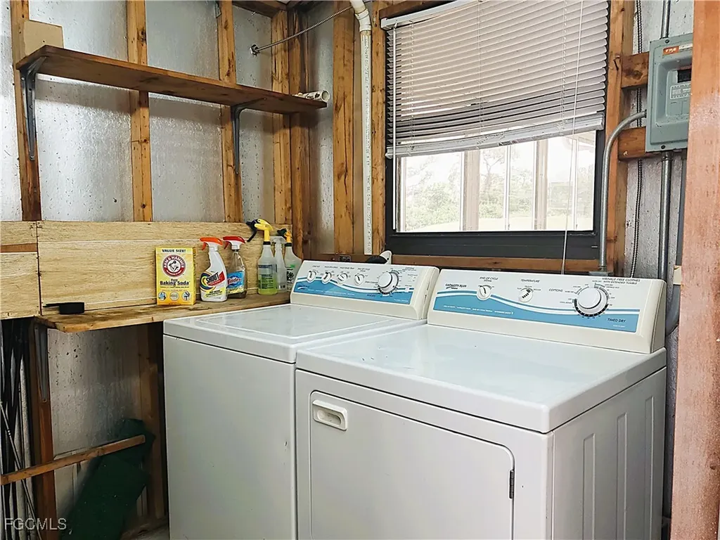 19400 Pony Lane North Fort Myers FL 33903