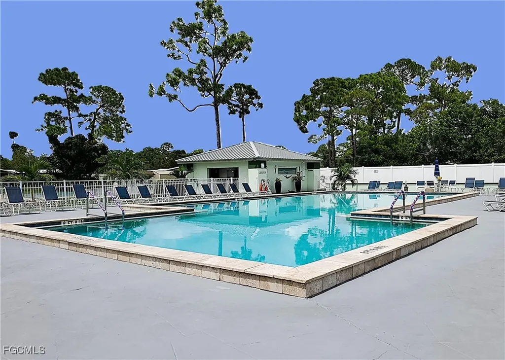 19400 Pony Lane North Fort Myers FL 33903