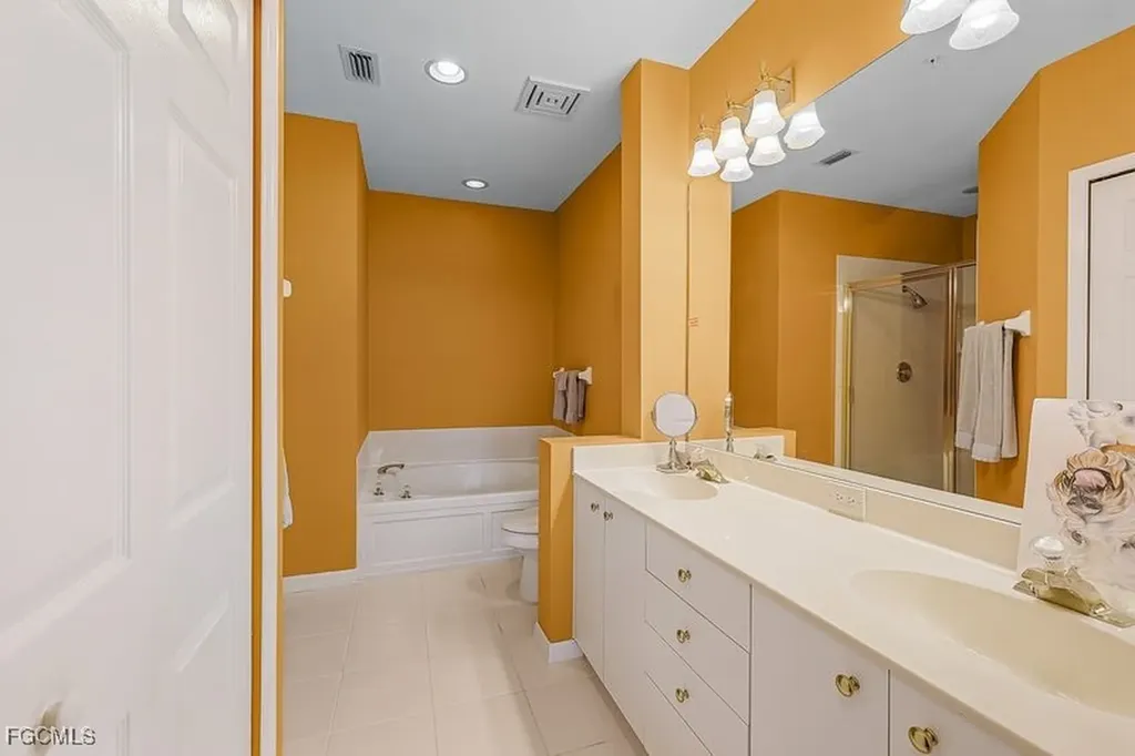 11130 Harbour Yacht Court Fort Myers FL 33908