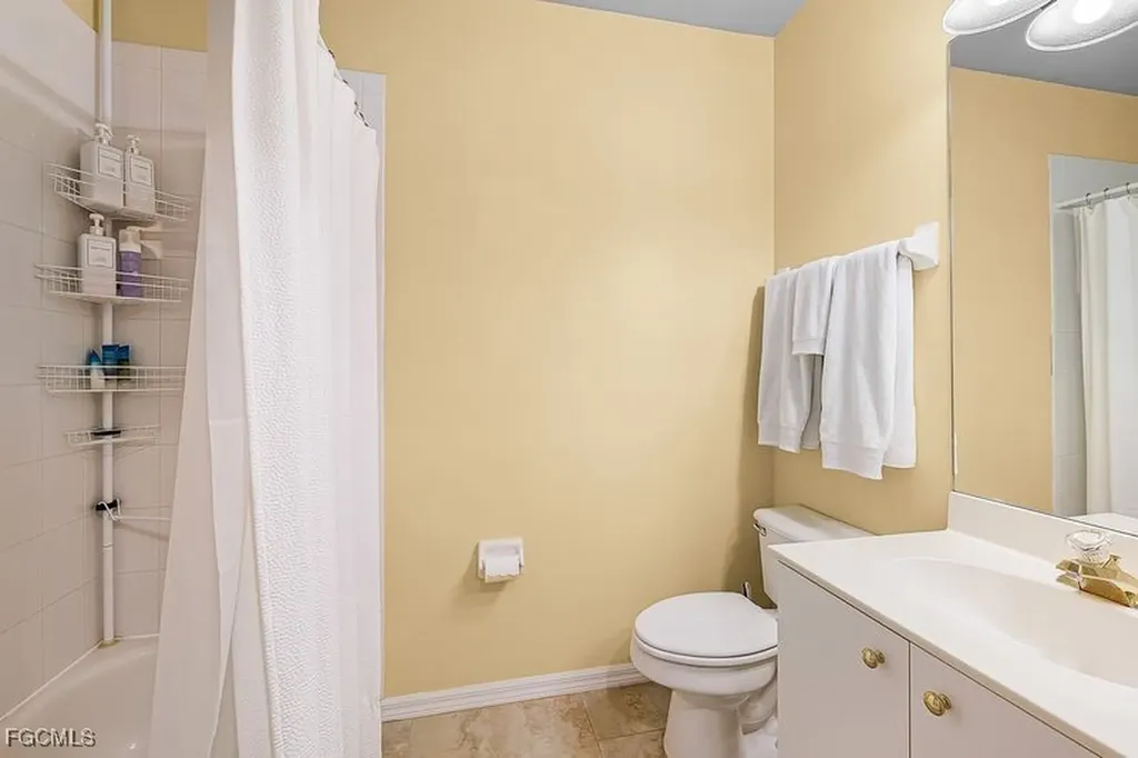 11130 Harbour Yacht Court Fort Myers FL 33908