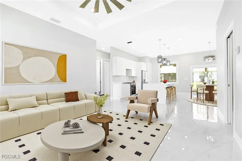 6021 Lindbrook Avenue Fort Myers FL 33905