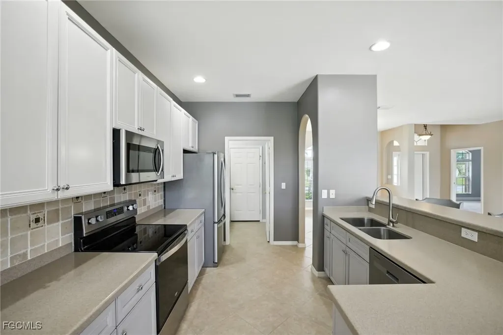 16352 Cutters Court Fort Myers FL 33908