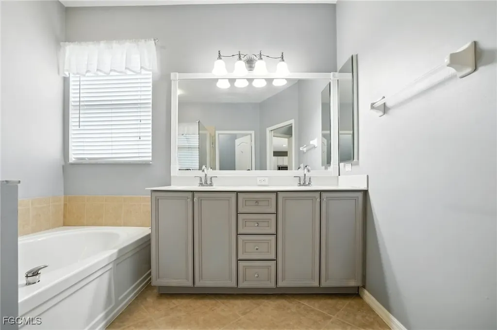 16352 Cutters Court Fort Myers FL 33908