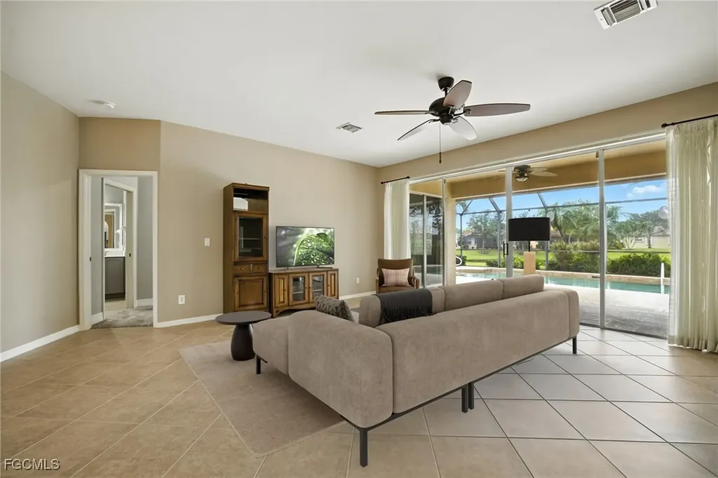 16352 Cutters Court Fort Myers FL 33908