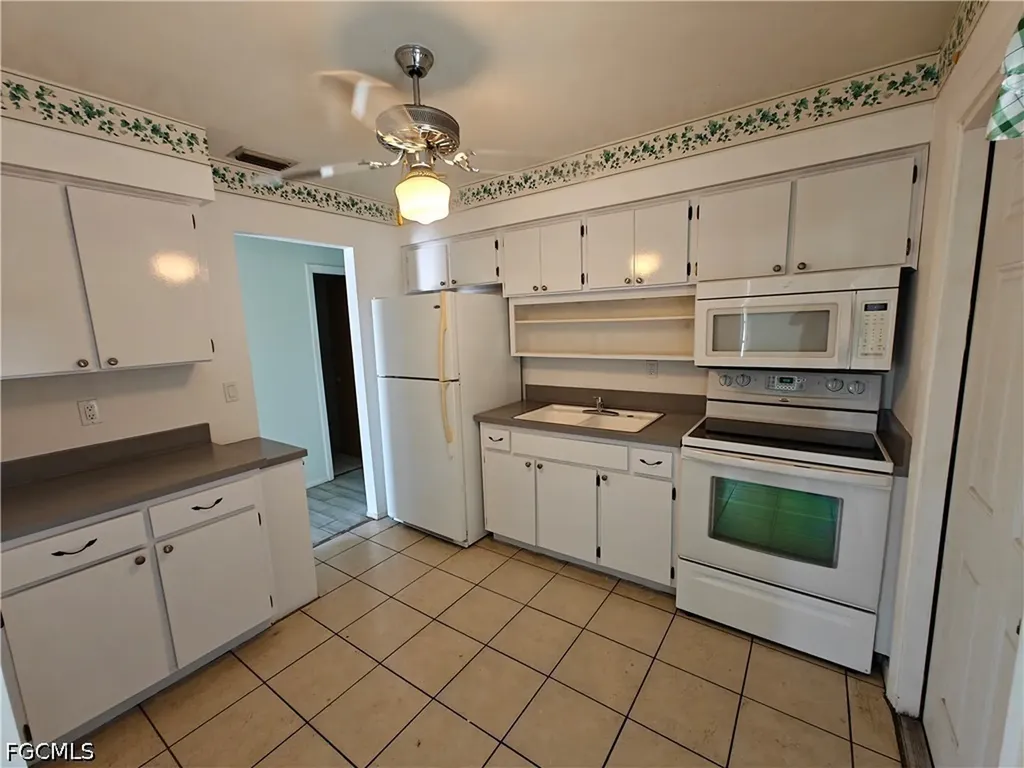 26 Temple Court Lehigh Acres FL 33936