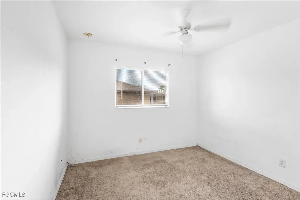 1807 SW 21st Lane Cape Coral FL 33991