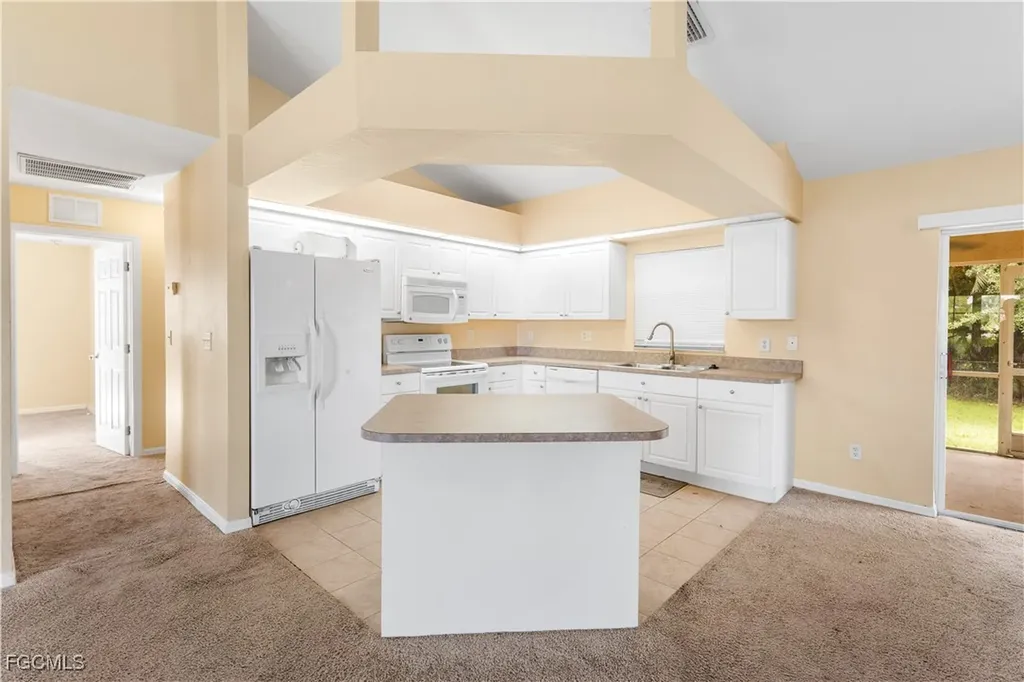 1807 SW 21st Lane Cape Coral FL 33991